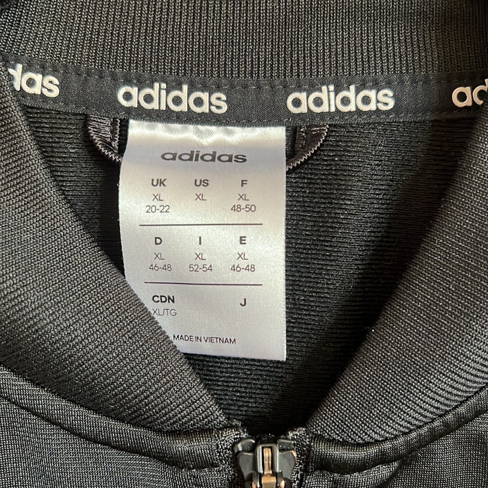 Adidas- track jacket - Picture 3 of 5